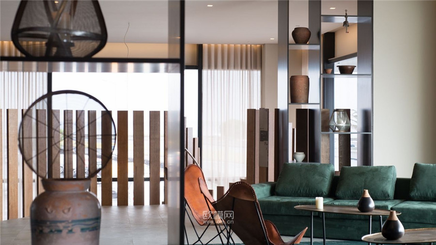 143544x2ukk7ibusgpbusm