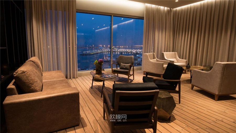 143548j424wcdg066w51kw