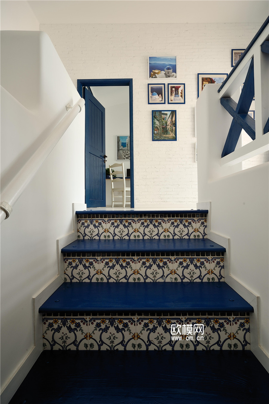 连君曼——恋上地中海岸的夏日转角