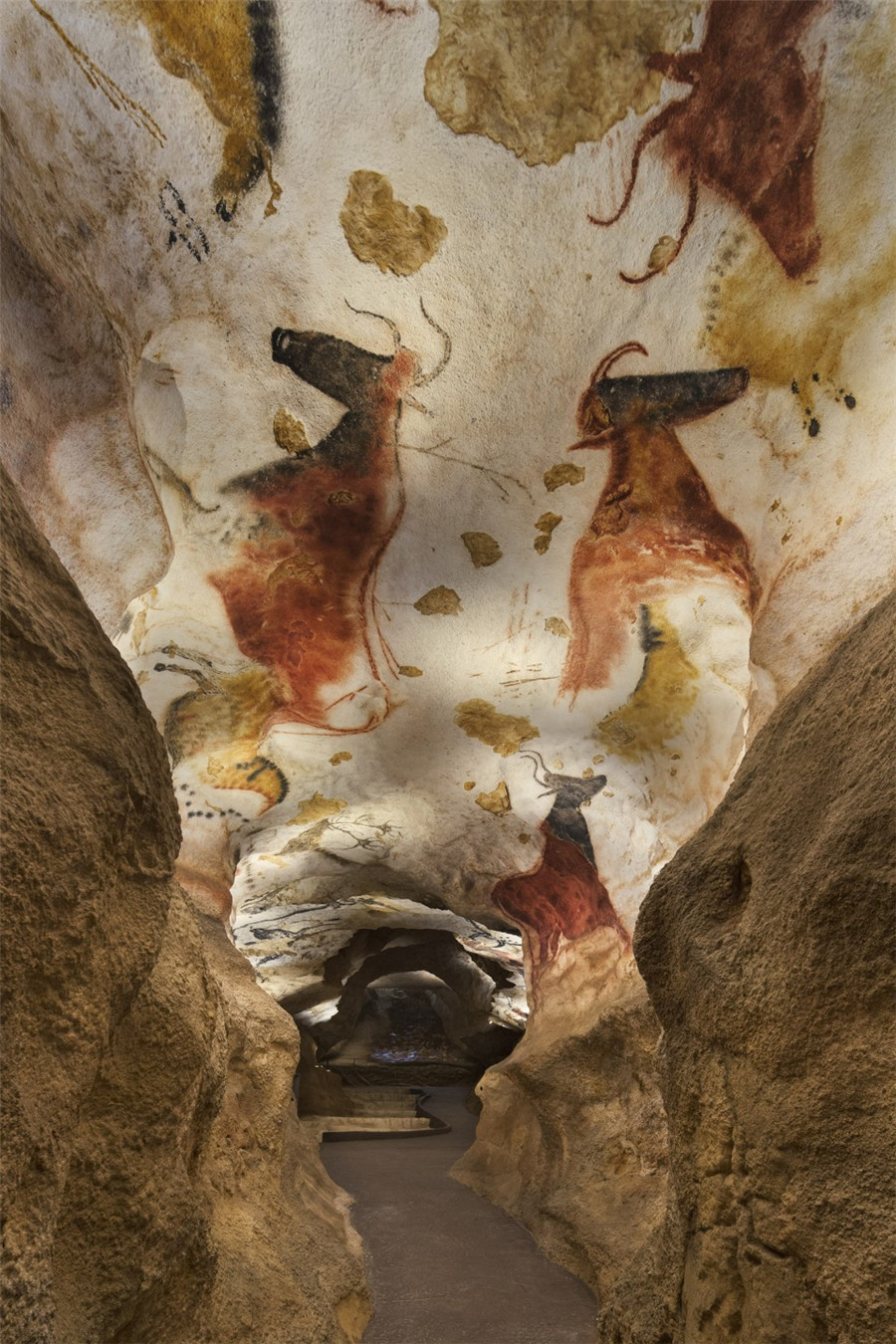 lascaux iv 壮观的洞穴岩画博物馆