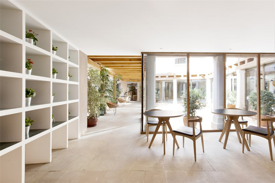003-Hotel-Ayllon_Lucas-y-Hernandez-960x640