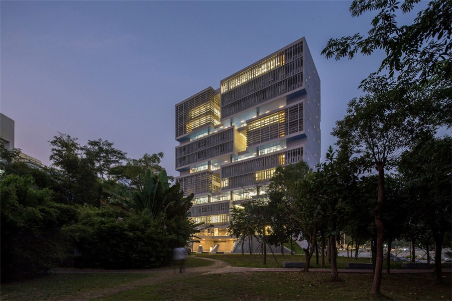 022-TSINGHUA-OCEAN-CENTER-960x640