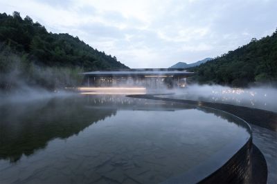 滨水公园