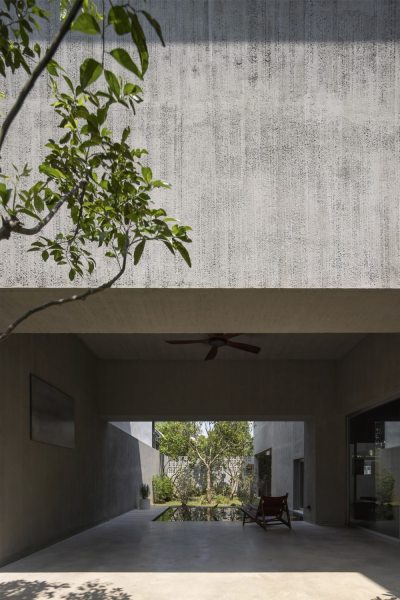现代