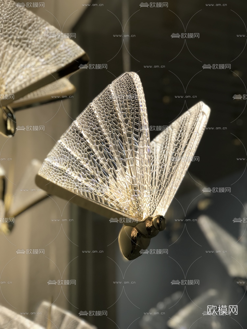 现代蝴蝶装饰吊灯3d模型