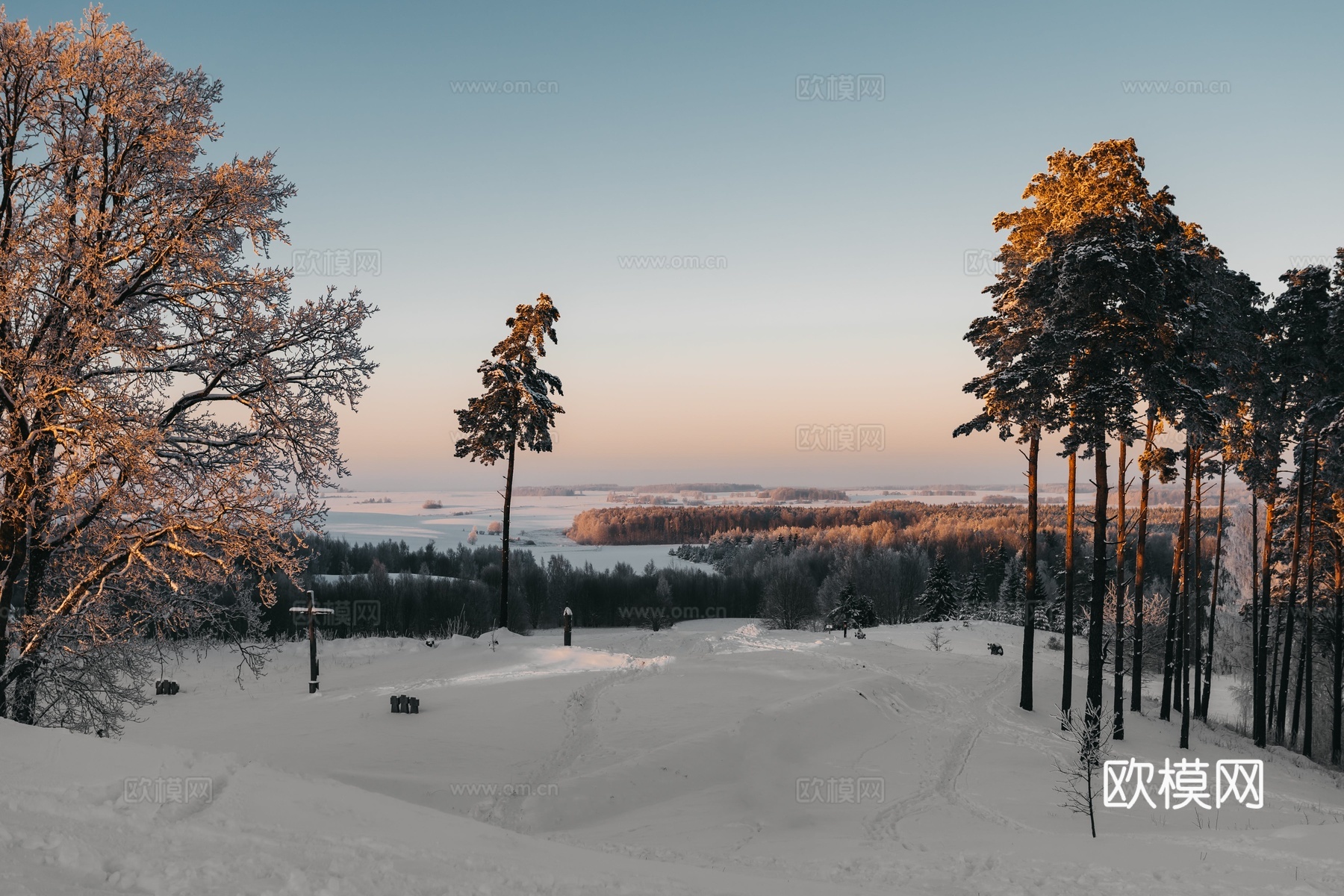 高清秋冬雪地别墅外景下载