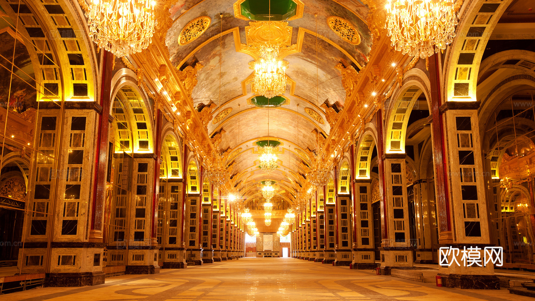 金碧辉煌的长廊下载