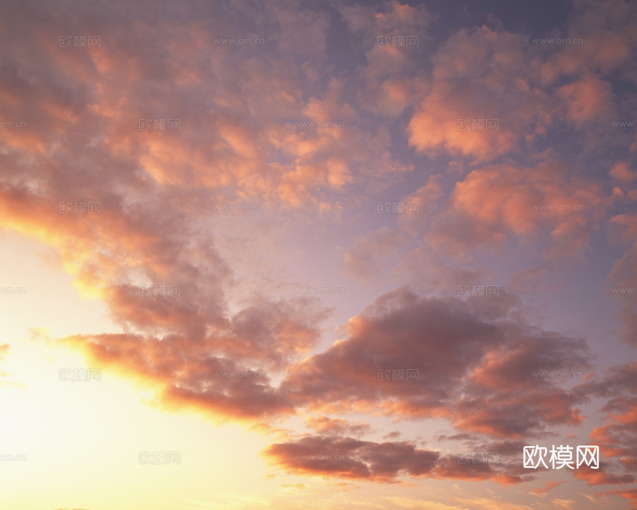现代黄昏天空 黄昏 天空外景 黄昏外景