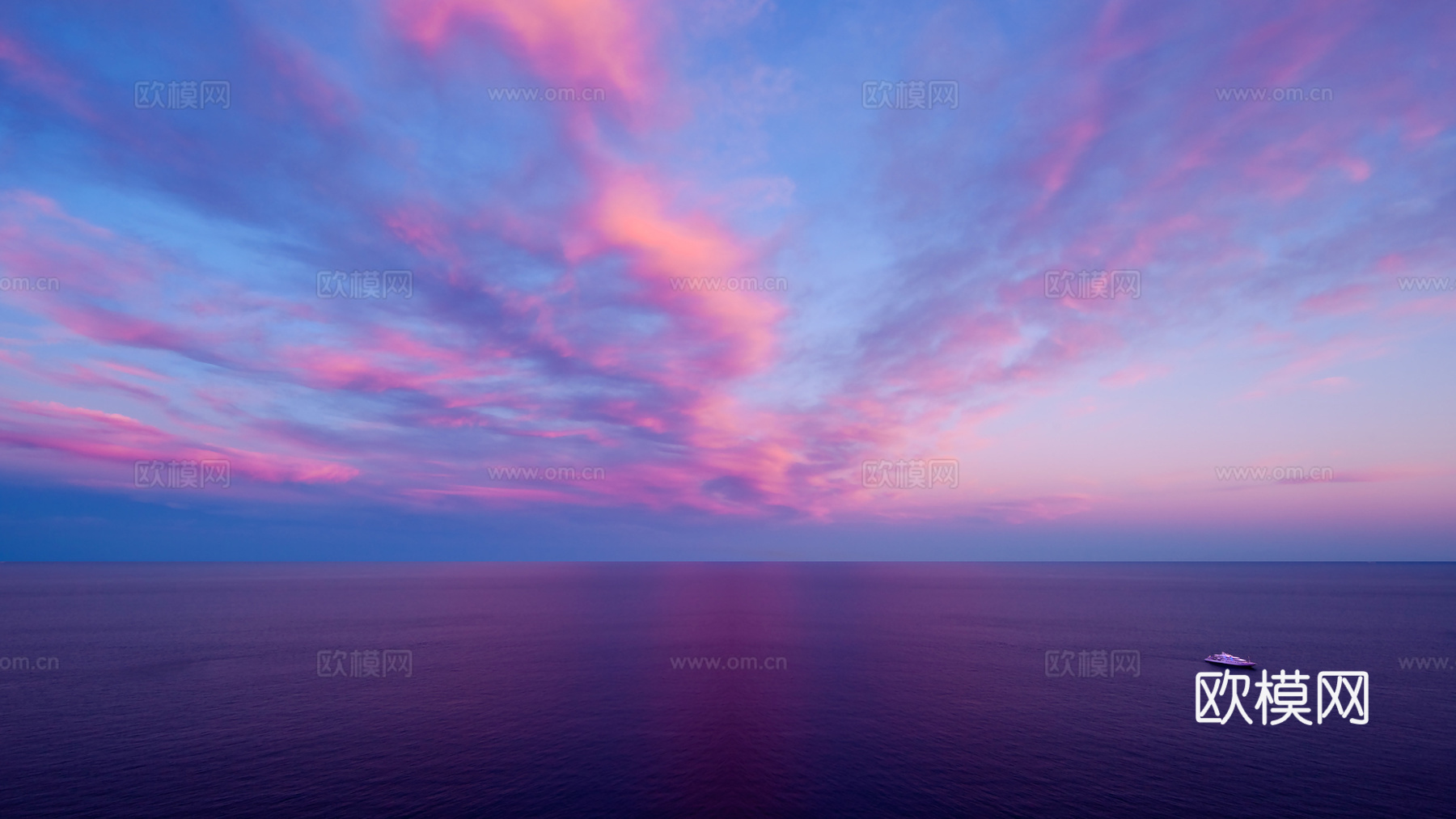 海洋上的云彩