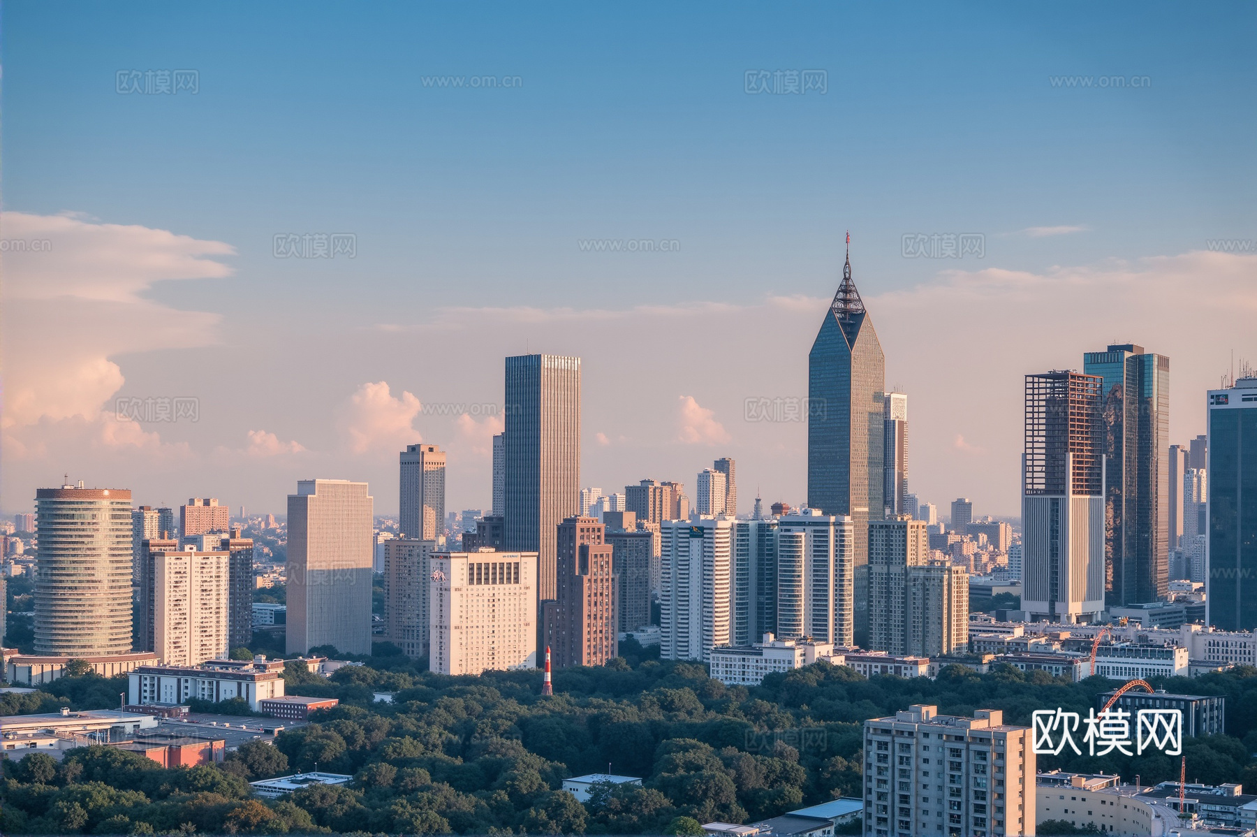 城市外景紫霞天空