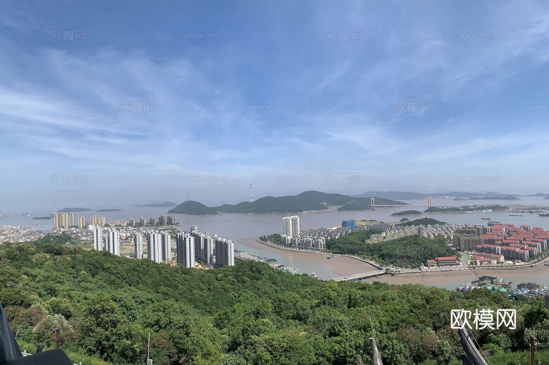白天城市外景