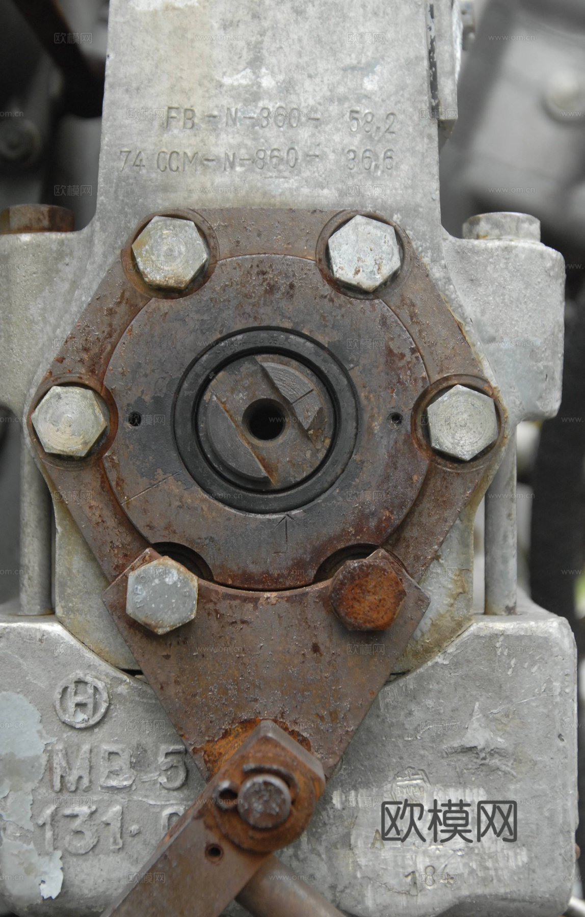 带螺栓金属 金属下载