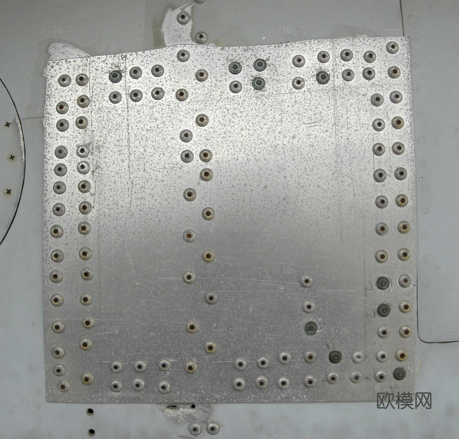 带螺栓金属 金属下载