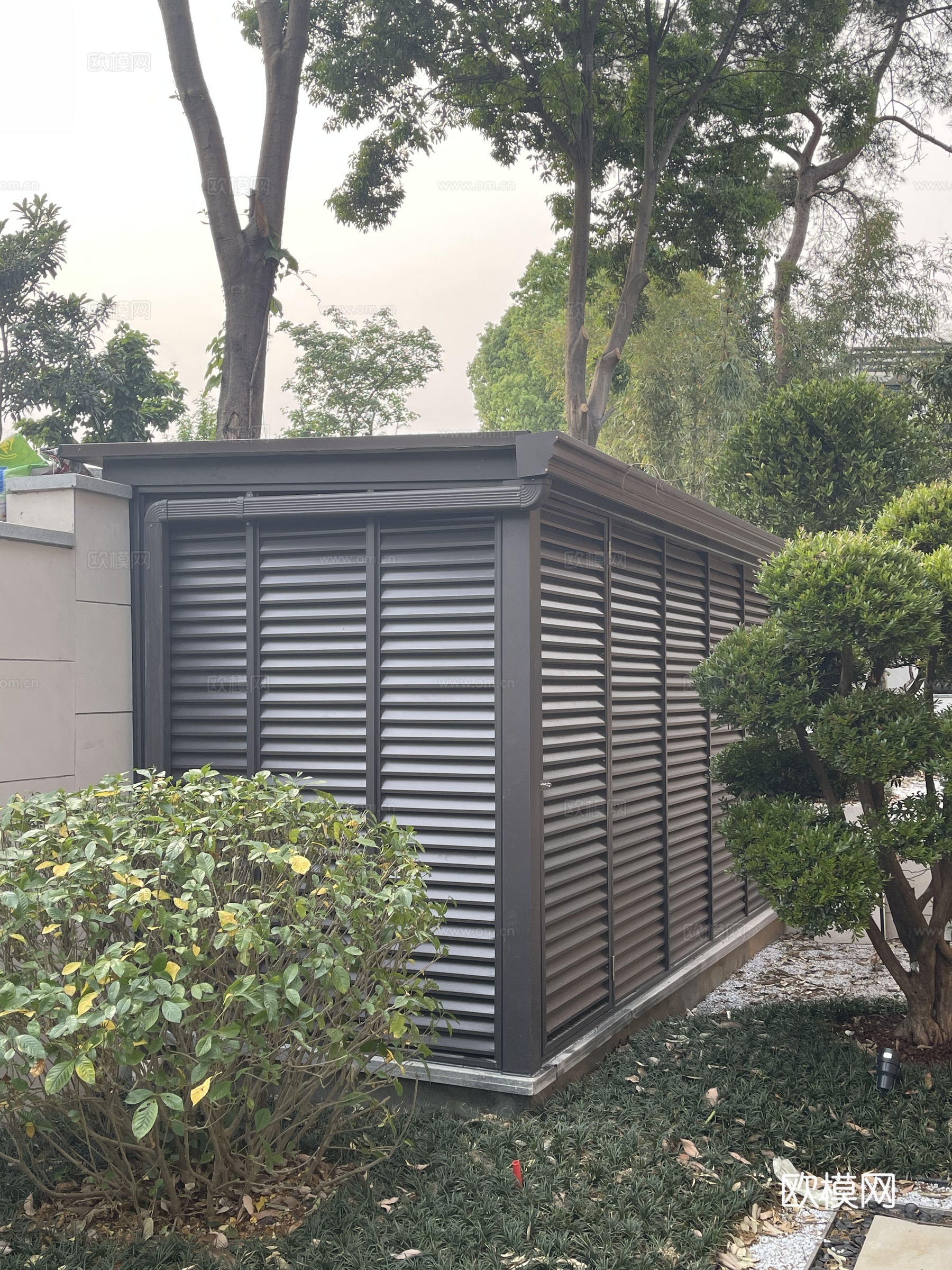 现代户外 庭院花园 设备间 储物间 杂物间 金属百叶电机房su模型