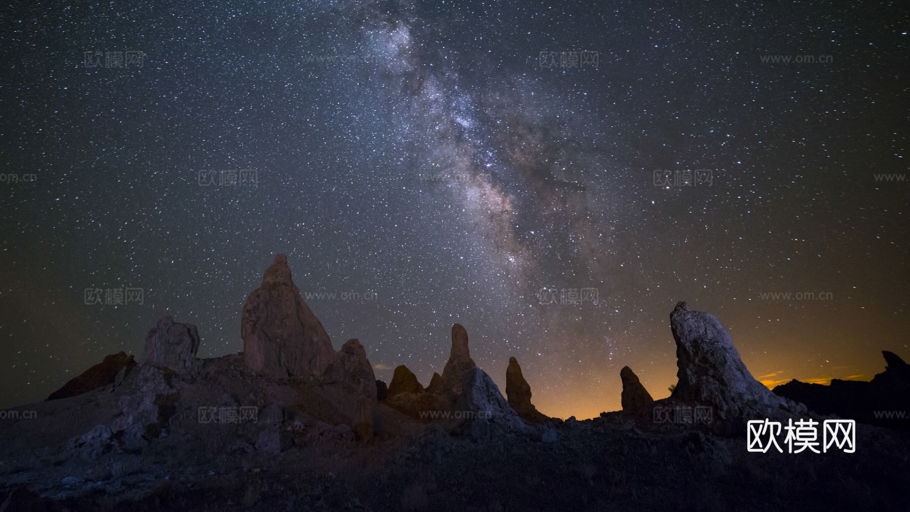 夜晚银河系的恒星风景