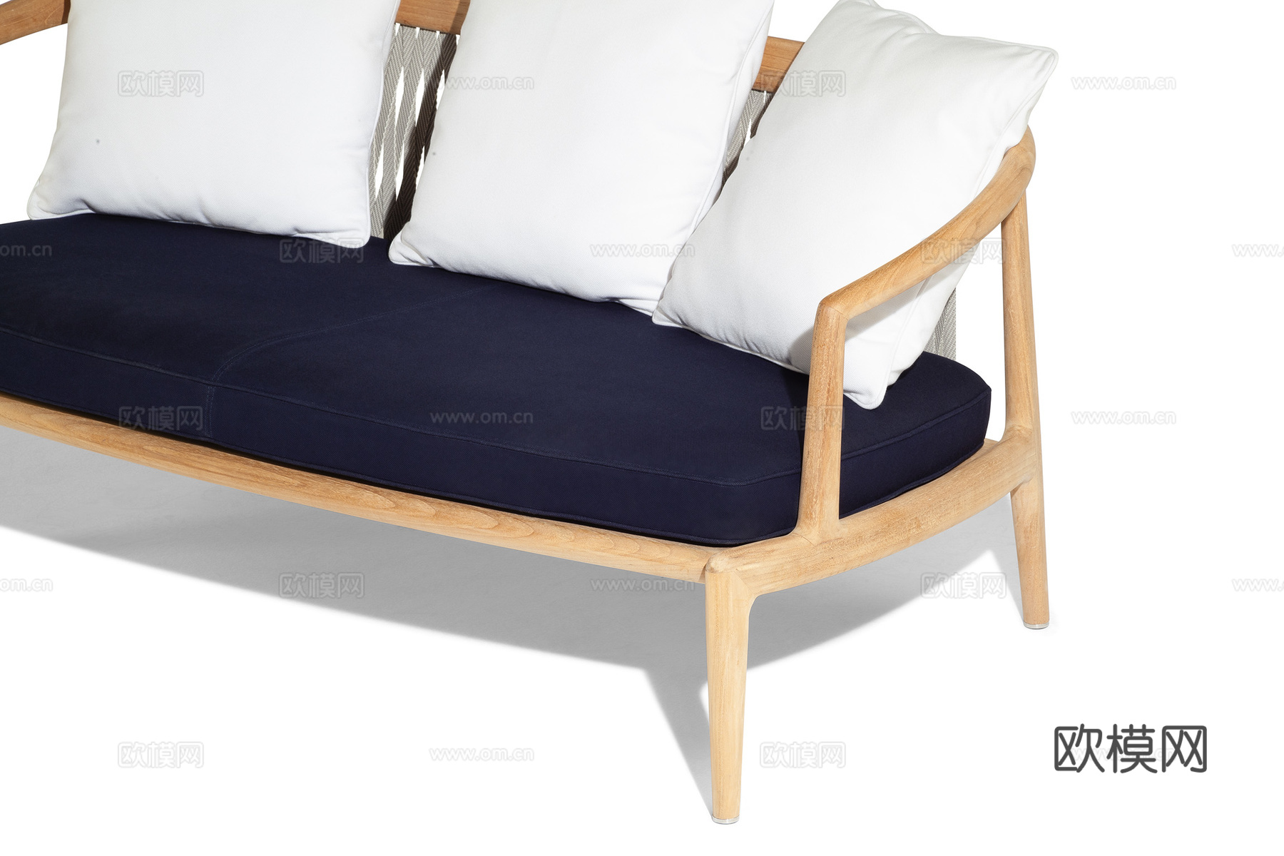 Poltrona Frau 原木风三人沙发3d模型下载（渲染图5）