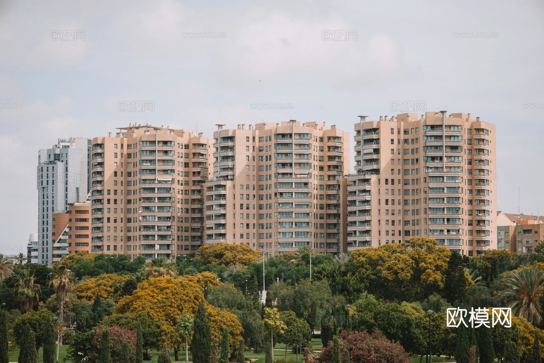 白天小区外景