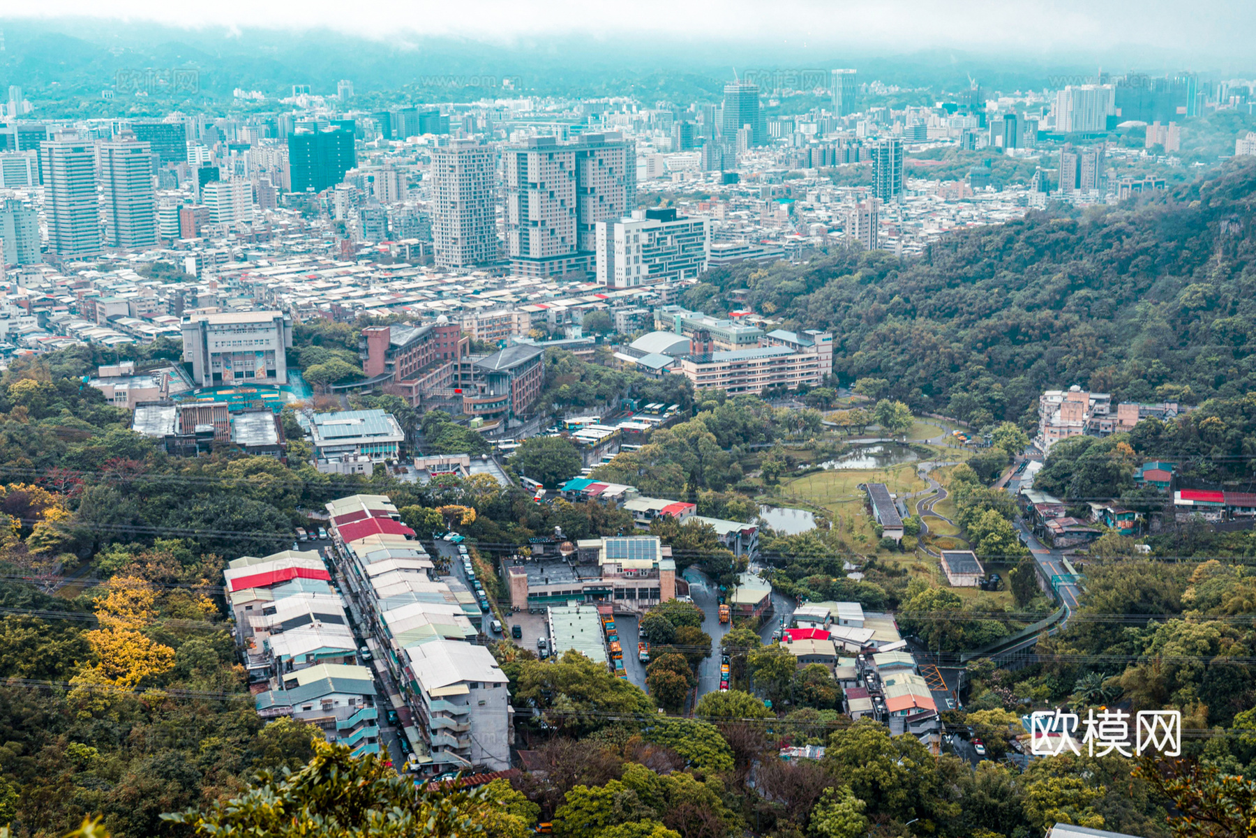 城市天空外景