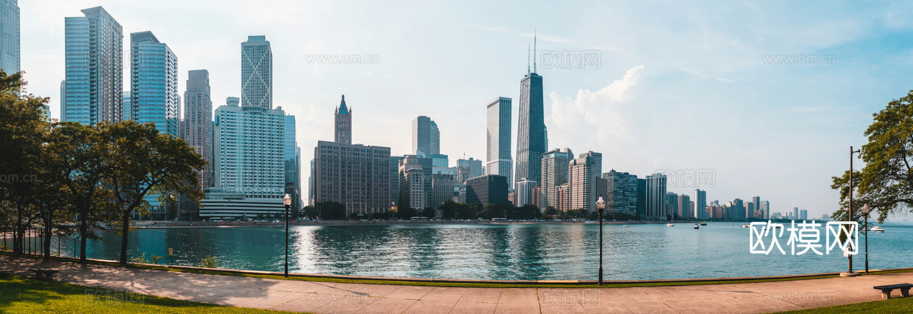 白天城市天空外景