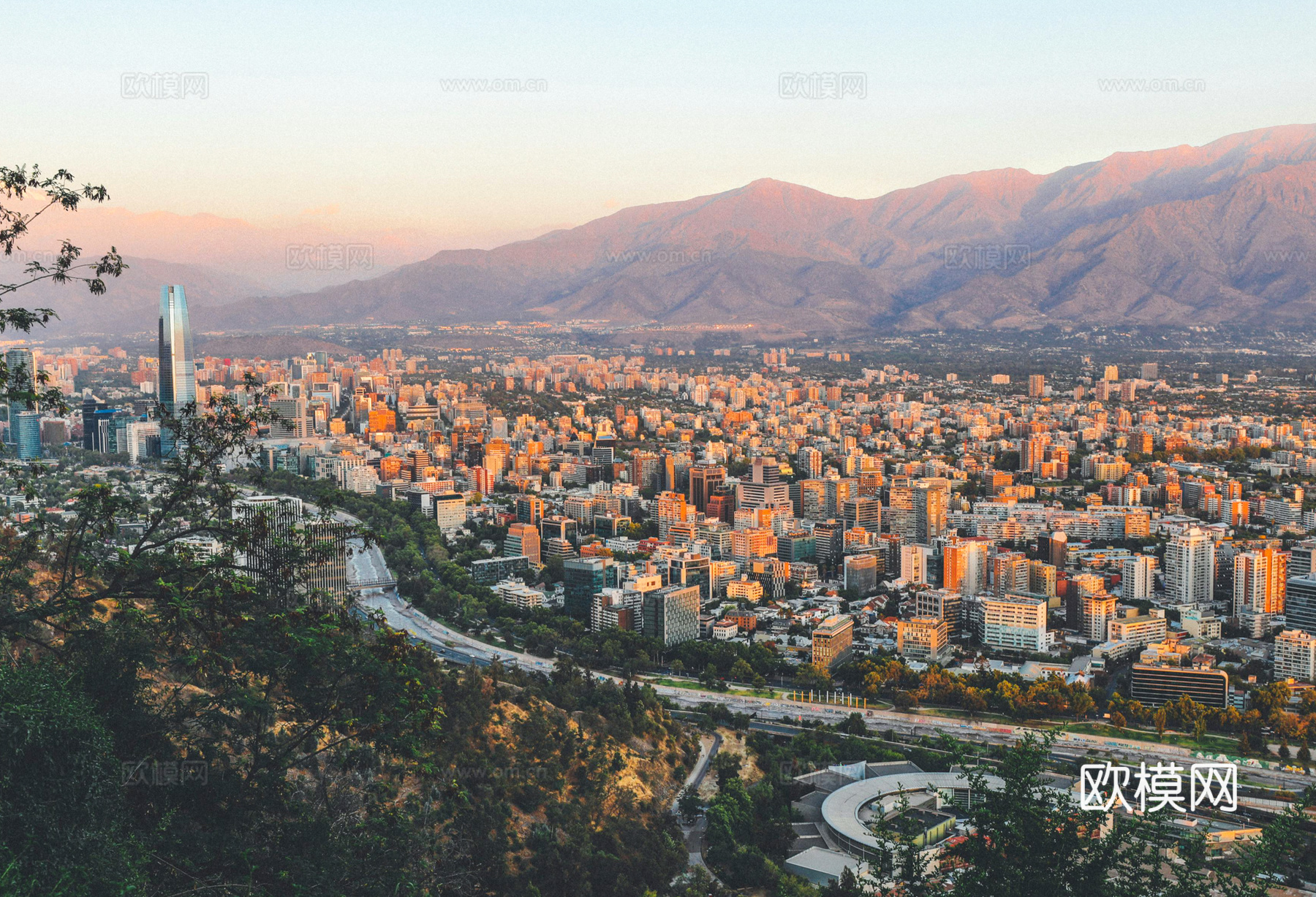 白天城市外景下载