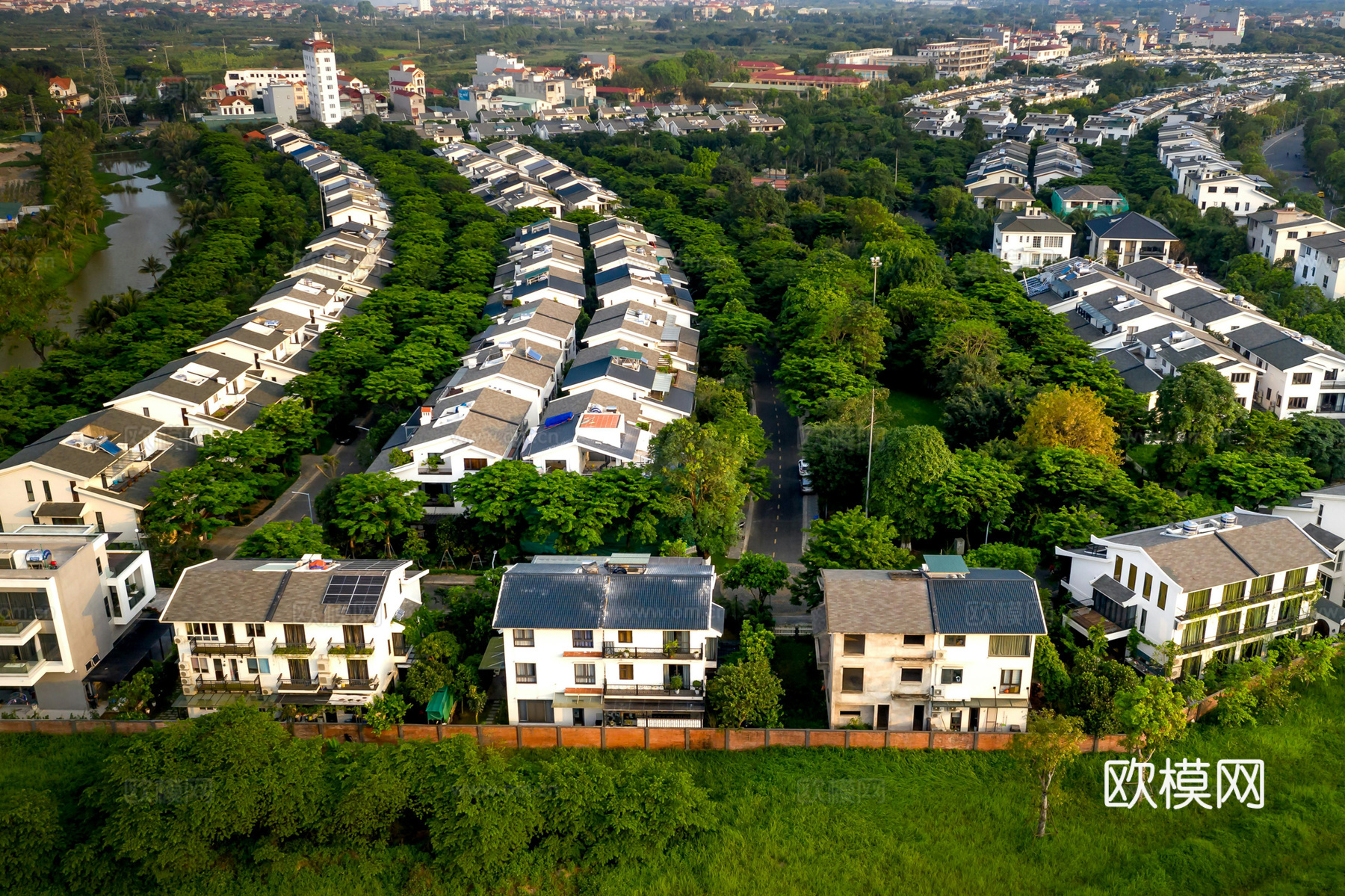 白天城市外景下载