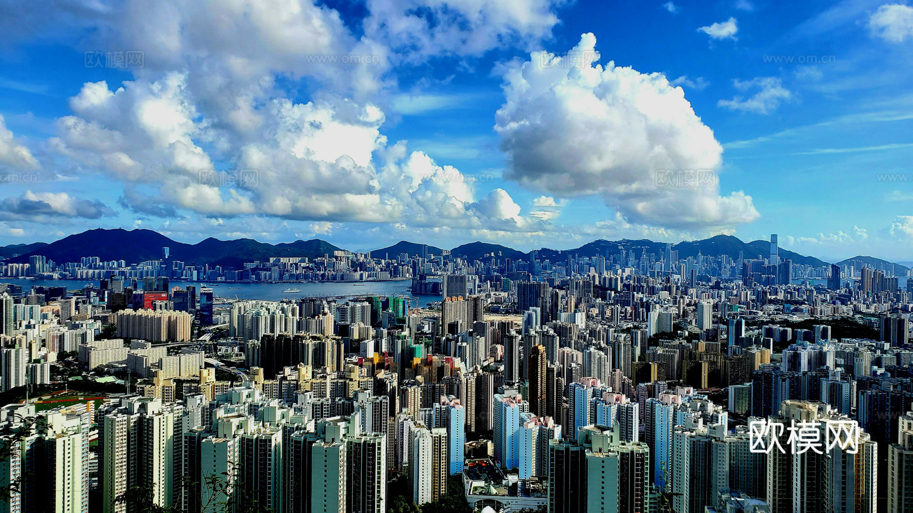 城市天空外景