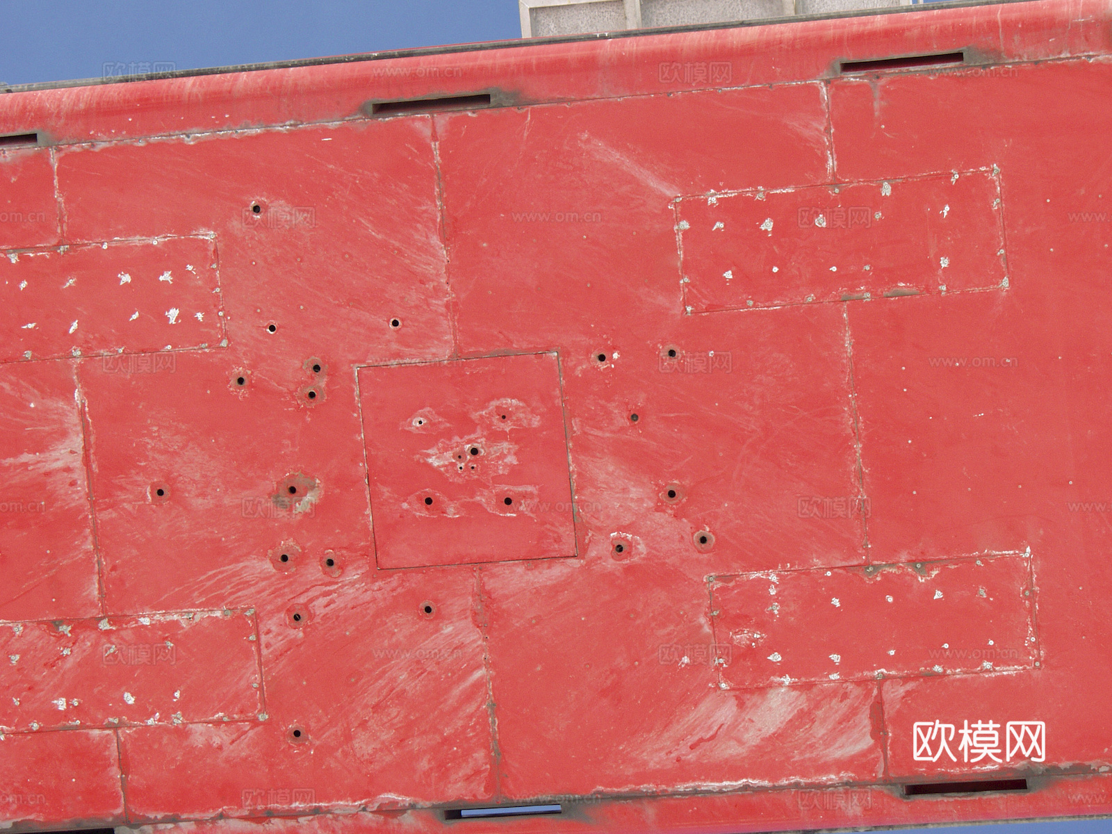 废弃金属锈蚀铁锈破旧金属生锈铁板划痕做旧金属 穿孔花纹金属板下载