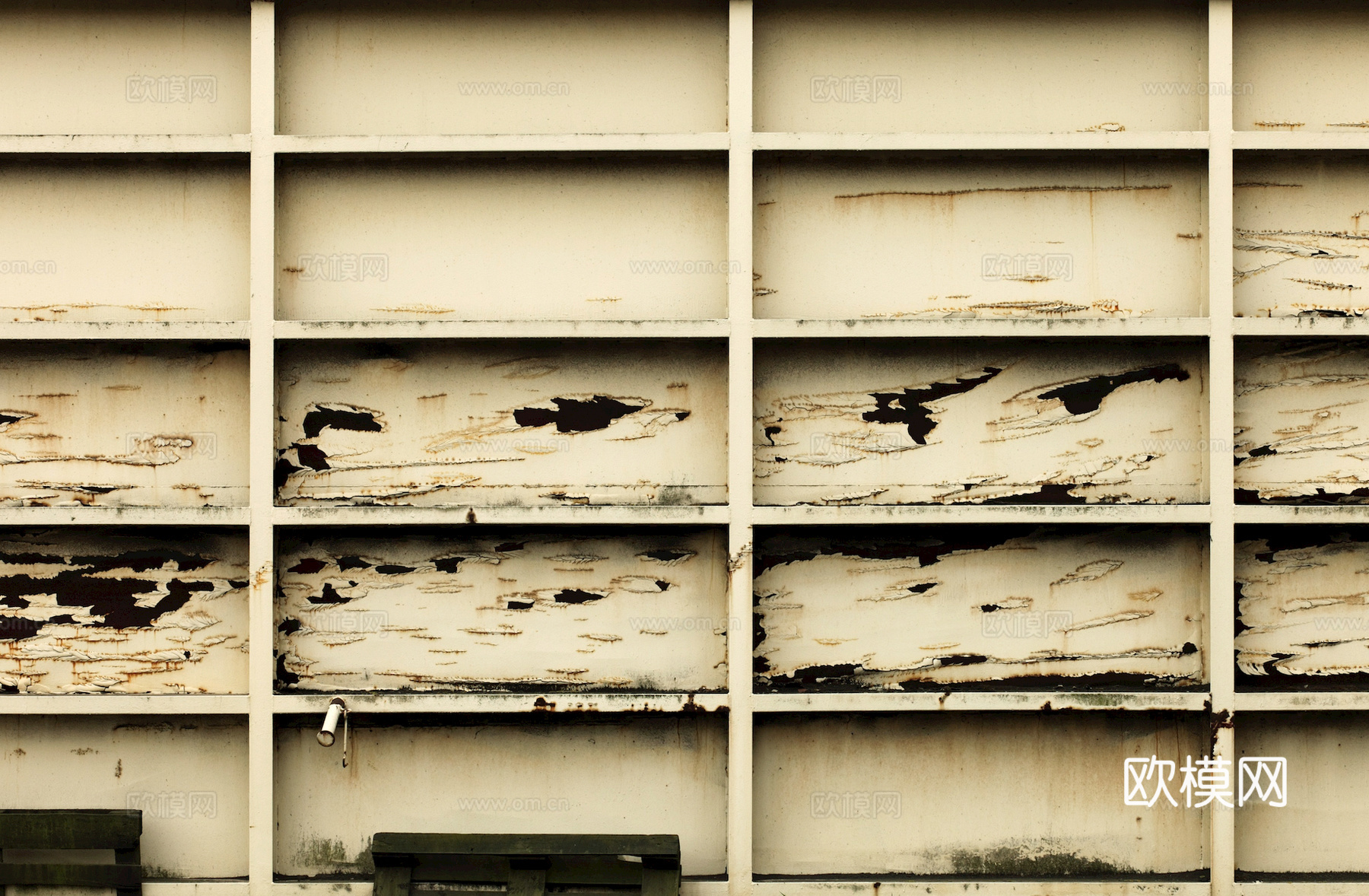 废弃金属锈蚀铁锈破旧金属生锈铁板划痕做旧金属 穿孔花纹金属板下载