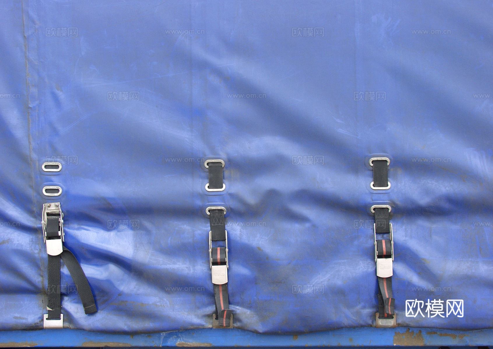 破损破旧塑料橡胶 废弃塑料橡胶 塑料布 轮胎下载