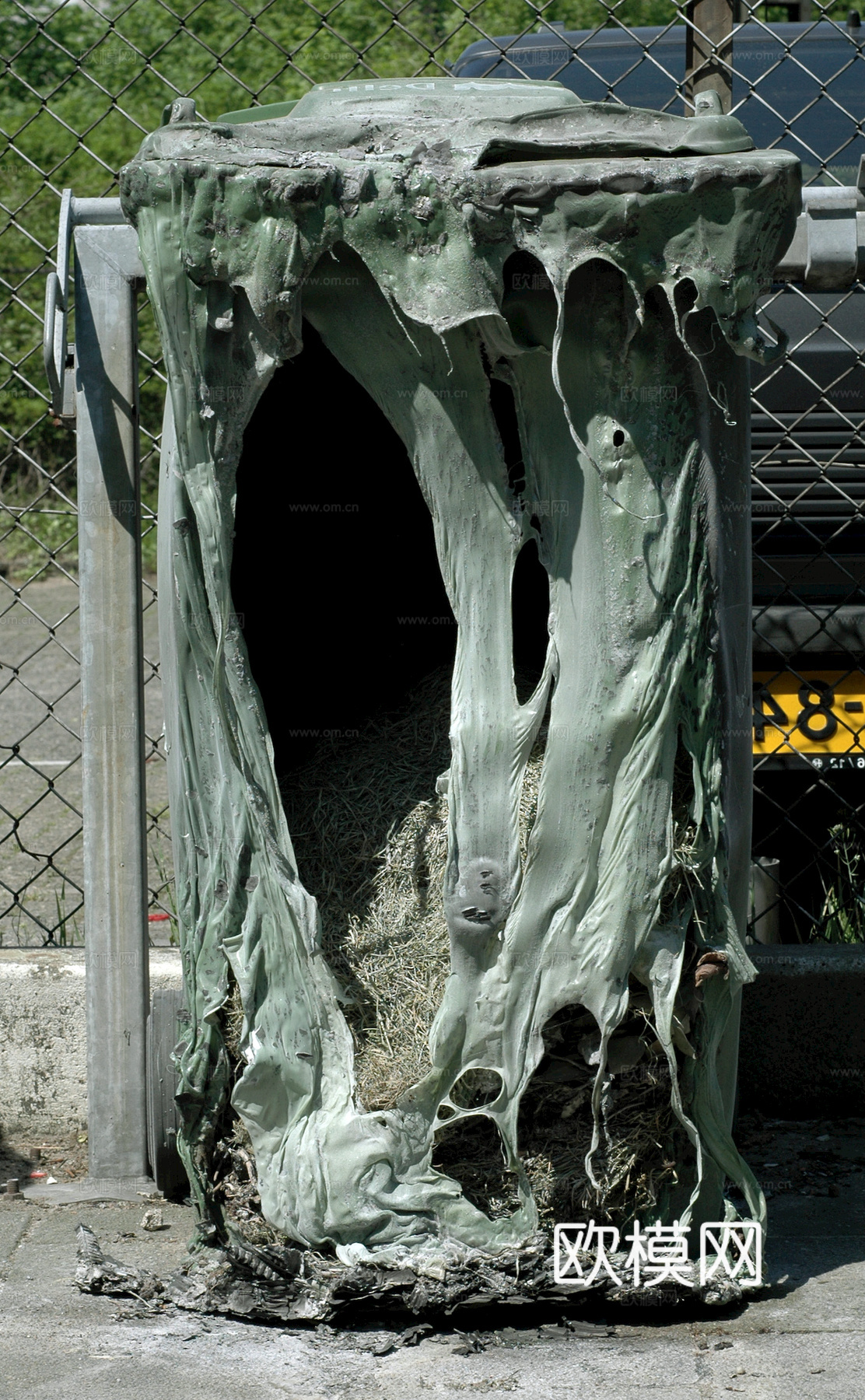 破损破旧塑料橡胶 废弃塑料橡胶 塑料布 轮胎下载