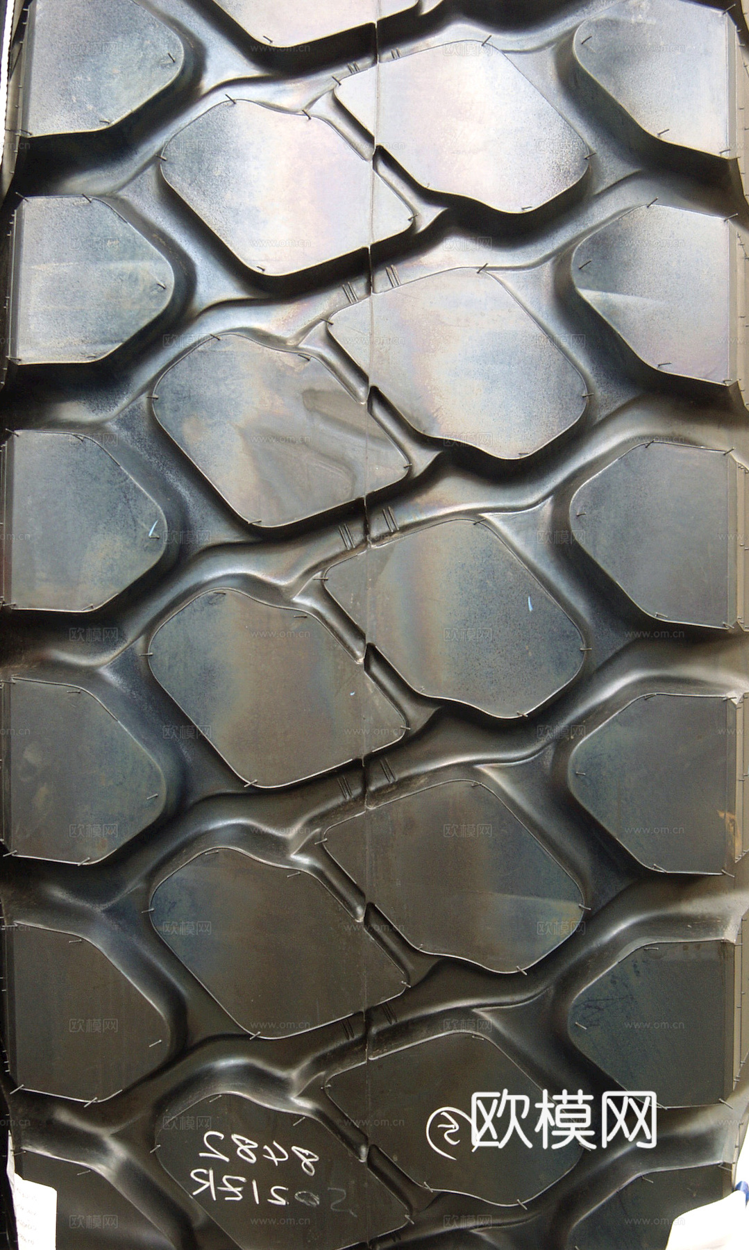 破损破旧塑料橡胶 废弃塑料橡胶 塑料布 轮胎下载