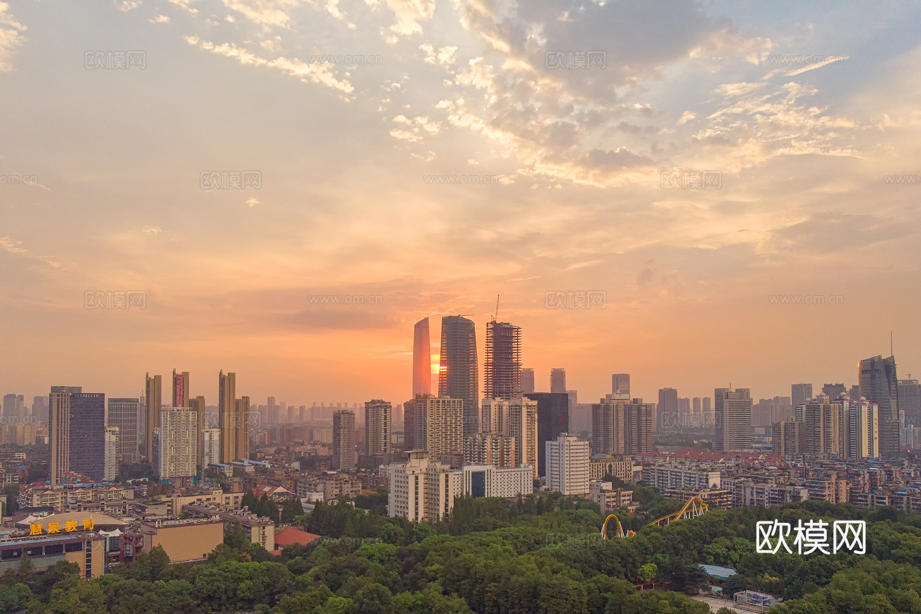 现代天空外景室外黄昏夕阳天空