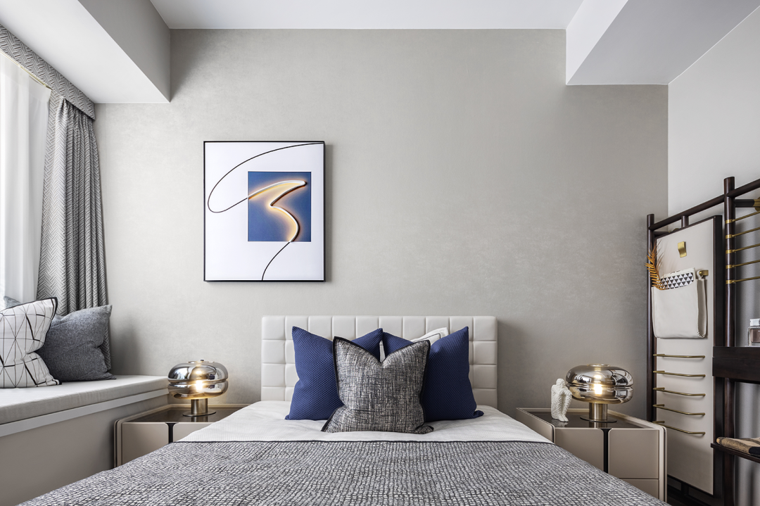 湖泽灵秀雅灰之简大铄设计