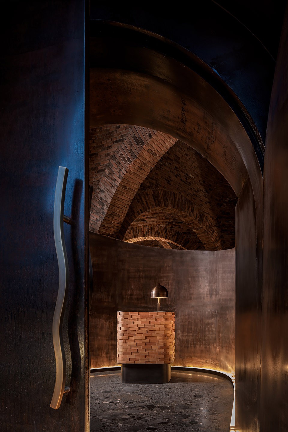 ccd香港郑中设计:半朵云艺术家会客厅