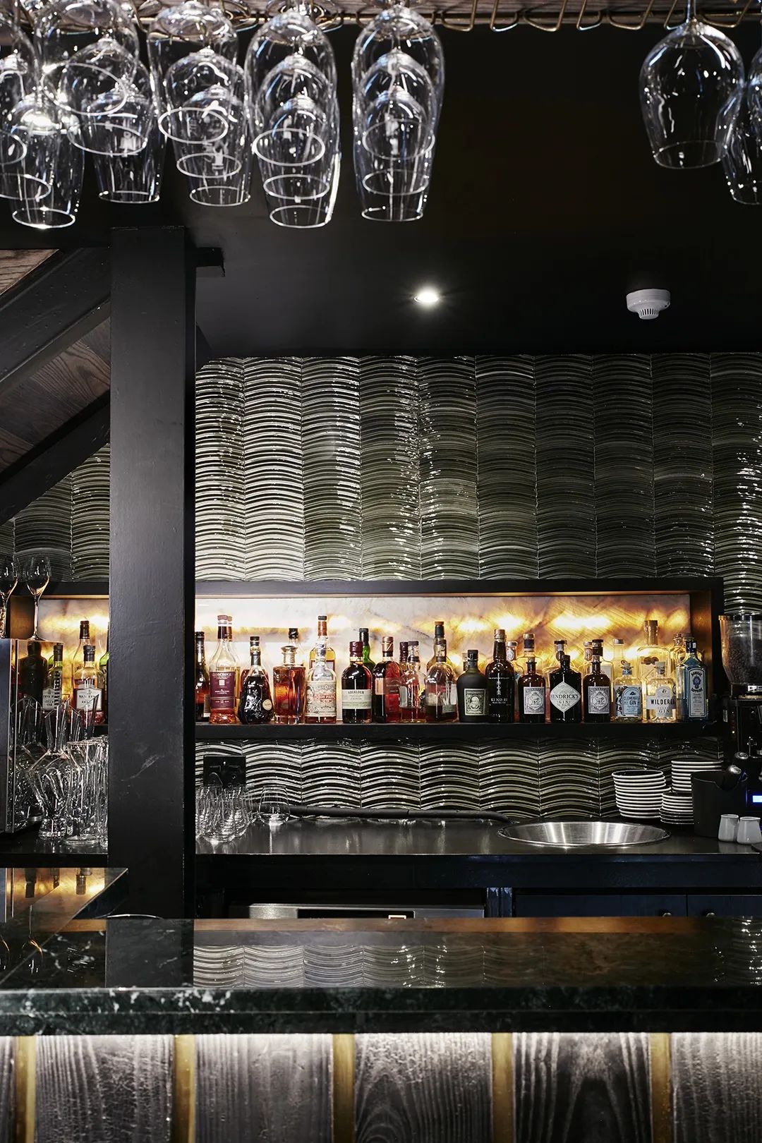 日本怀石料理沉浸式体验感的多维视觉餐厅tristanduplessis