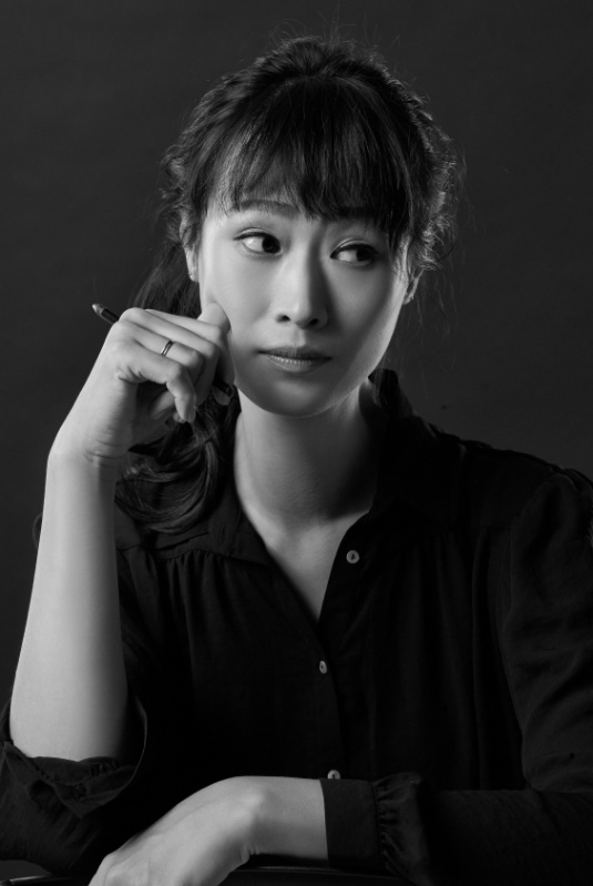 女神节专题片何薇220㎡中式赏水天地间别墅